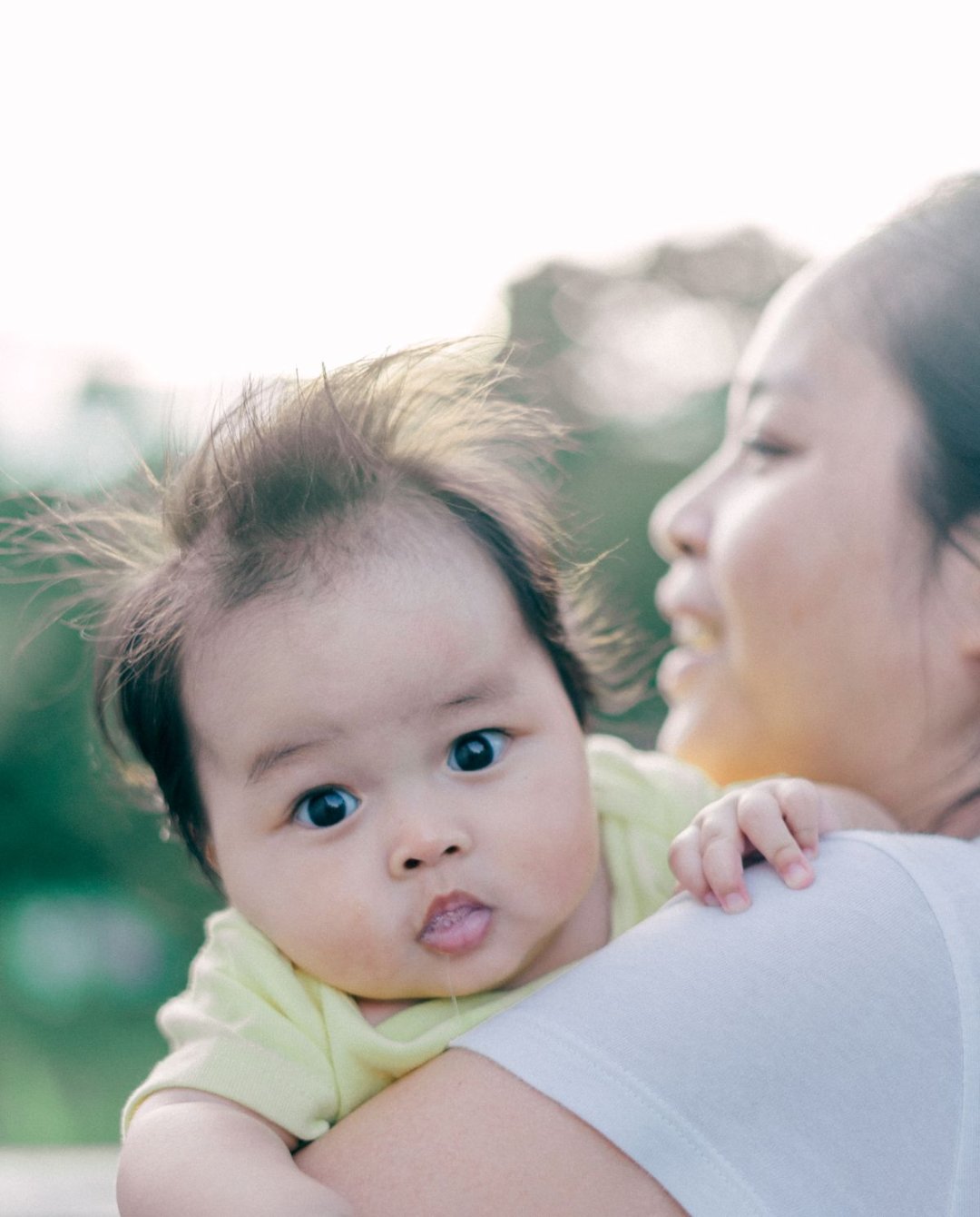 「授乳できる?」は最も多い不安。脂肪注入は乳腺を避ける術式とされる